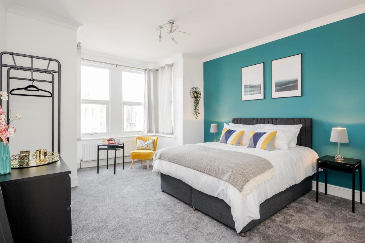Business & Leisure 2 Bedroom & Parking By Damask Homes Ilford Dış mekan fotoğraf